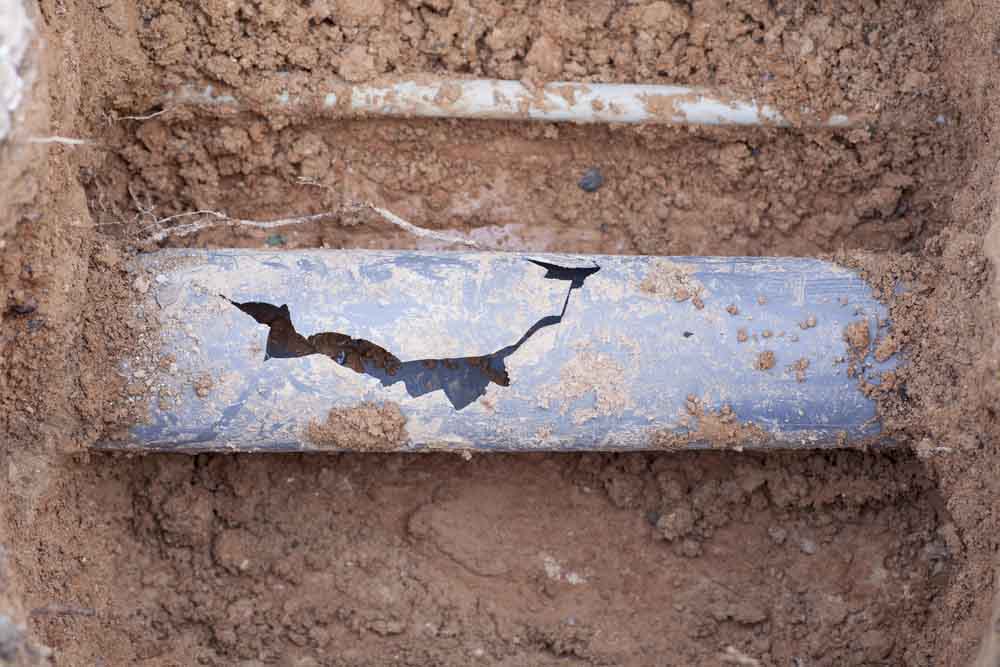 damaged pipe line