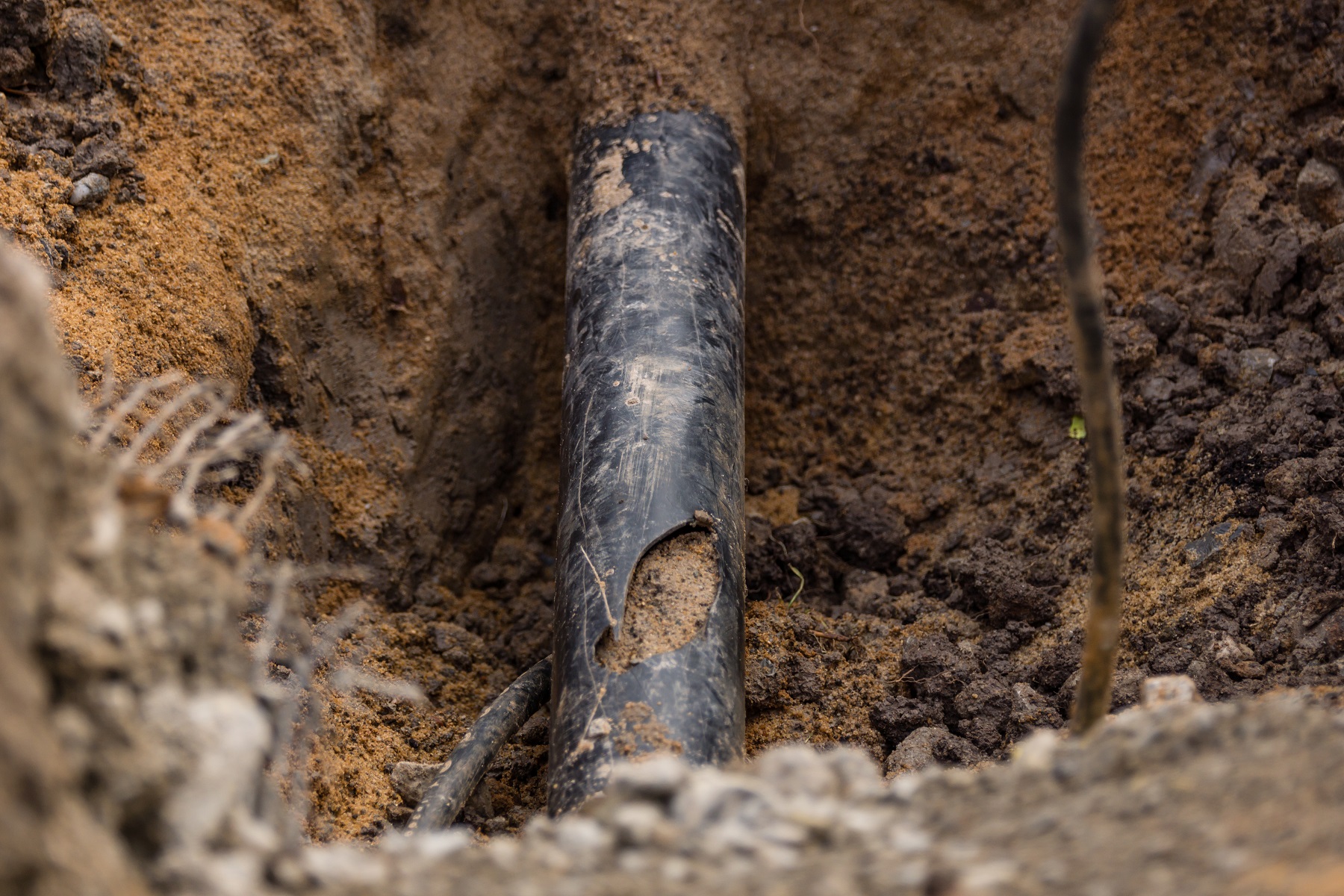 damaged pipe line
